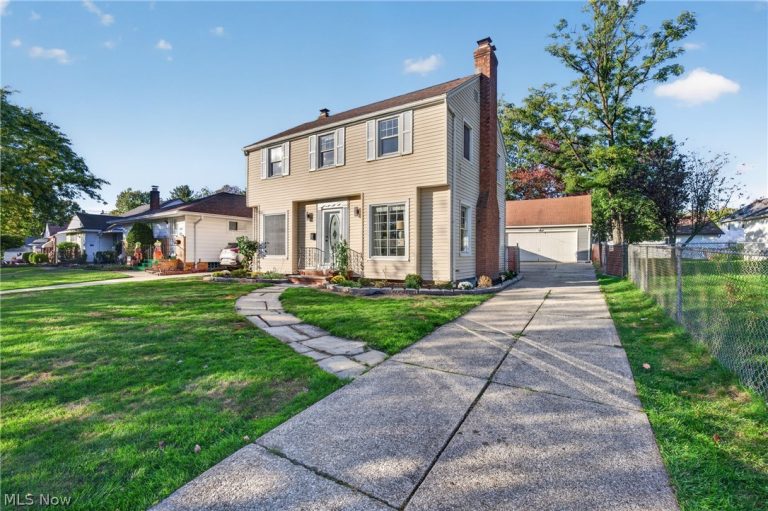 185 Gould Avenue, Bedford, OH - Photo 2