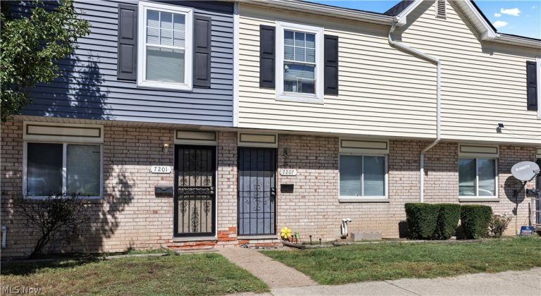 7207 Otis Court, Cleveland, OH - Photo 3