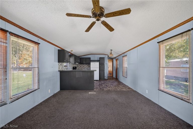 3583 Austin Road, Geneva, OH - Photo 5