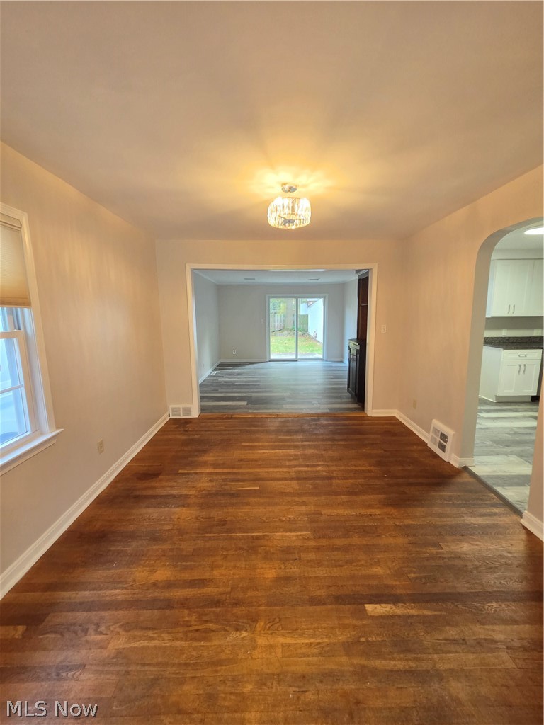 4418 Baintree Road, University Heights, OH - Photo 3