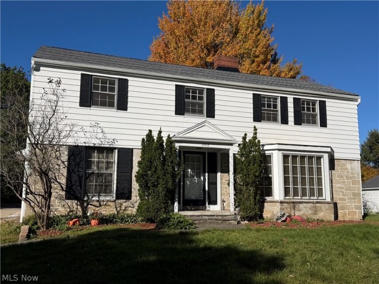 2712 Green Road, Shaker Heights, OH, 44122