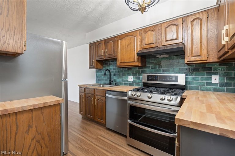 25735 Lorain Road #210, North Olmsted, OH - Photo 5