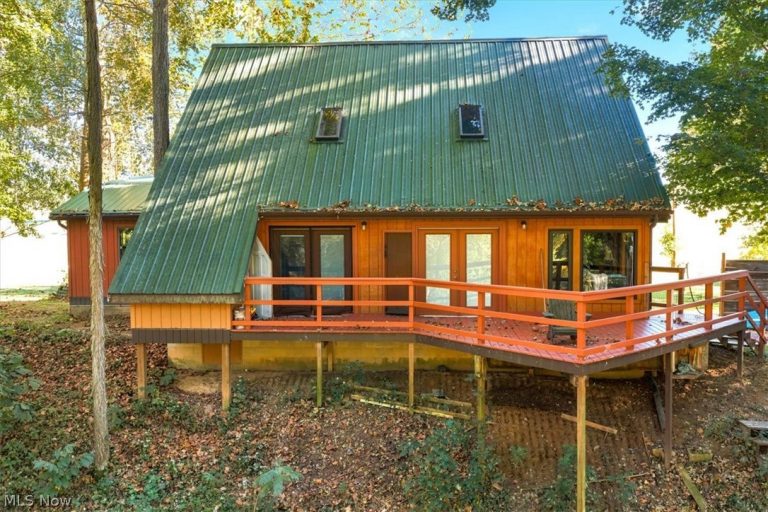 2854 Wells Lock Road, Elizabeth, WV - Photo 3