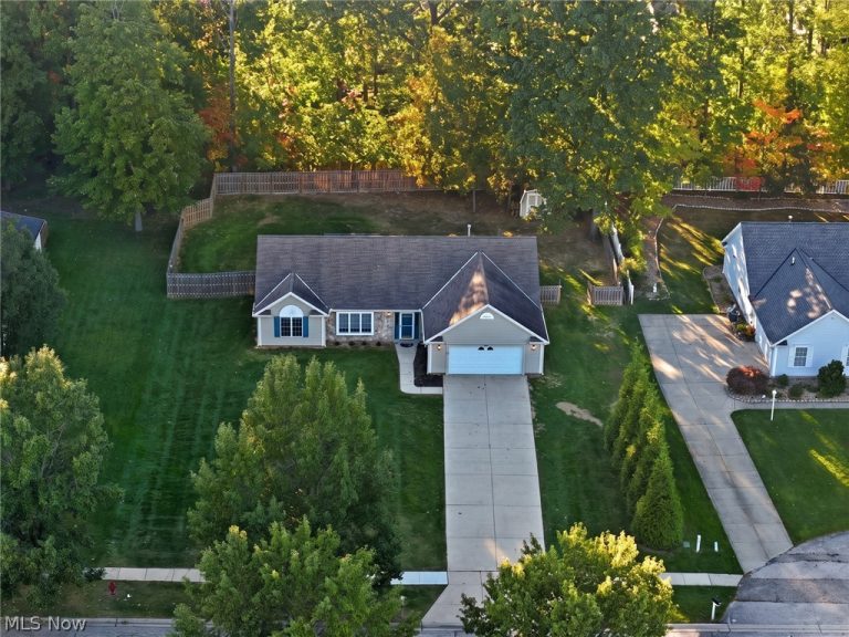 8912 Isabelle Lane, Macedonia, OH - Photo 8