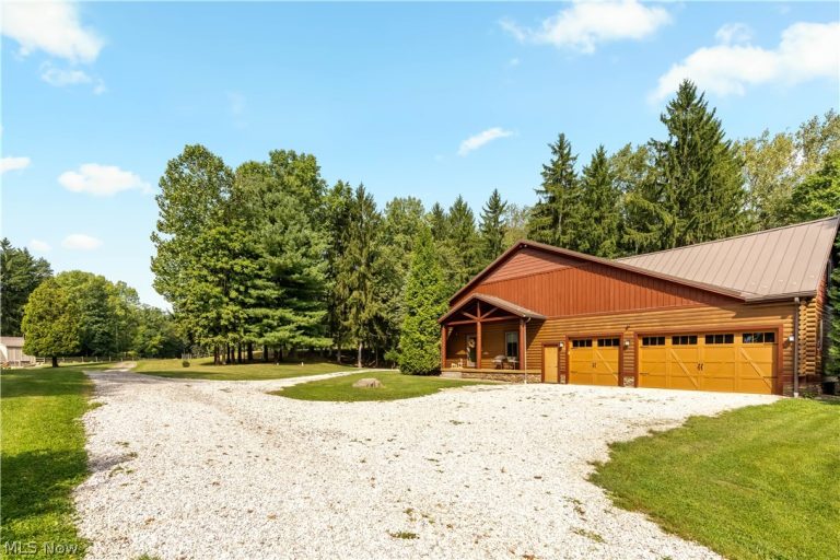4724 Mayfair Road, North Canton, OH - Photo 4