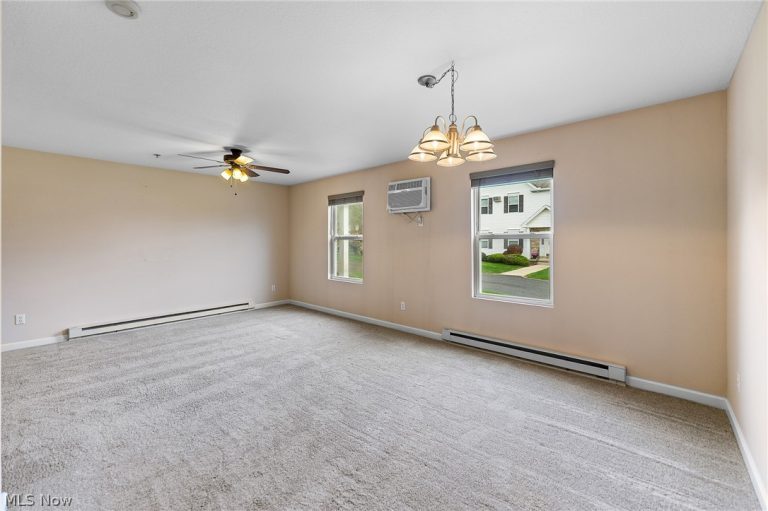 3649 Indian Run Drive, Canfield, OH - Photo 6