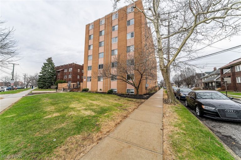 12029 Clifton Boulevard #505, Lakewood, OH, 44107
