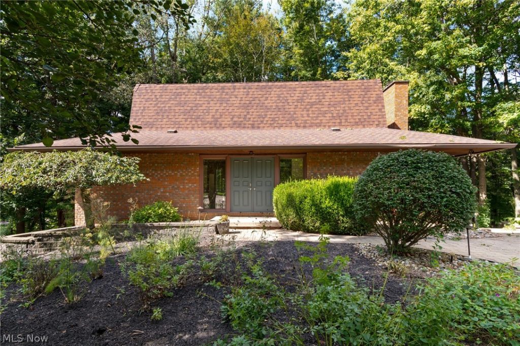 2440 Townsend Drive, Wooster, OH