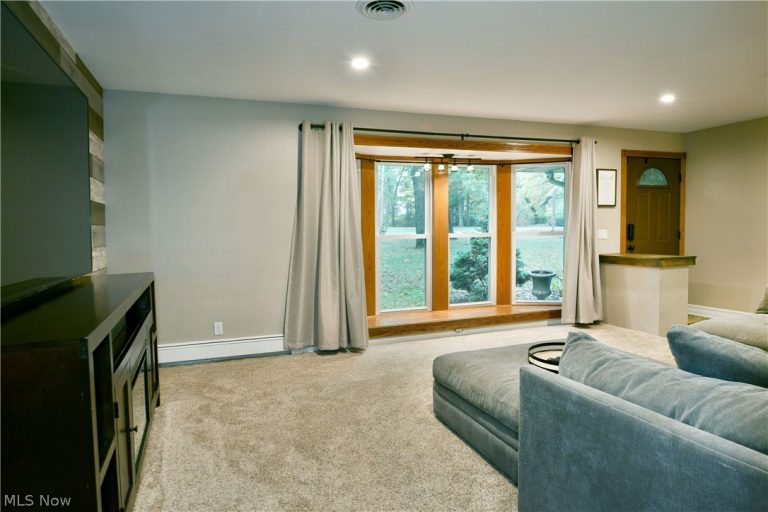 5430 Lou Ida Boulevard, Youngstown, OH - Photo 8