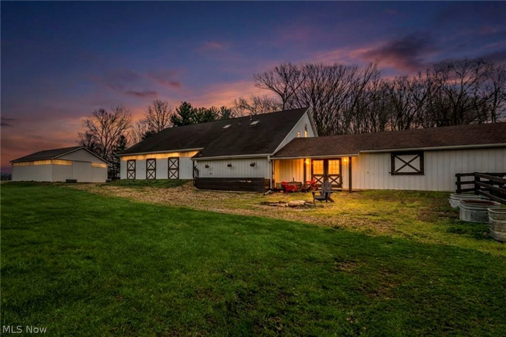 4020 Faircrest Street, Canton, OH