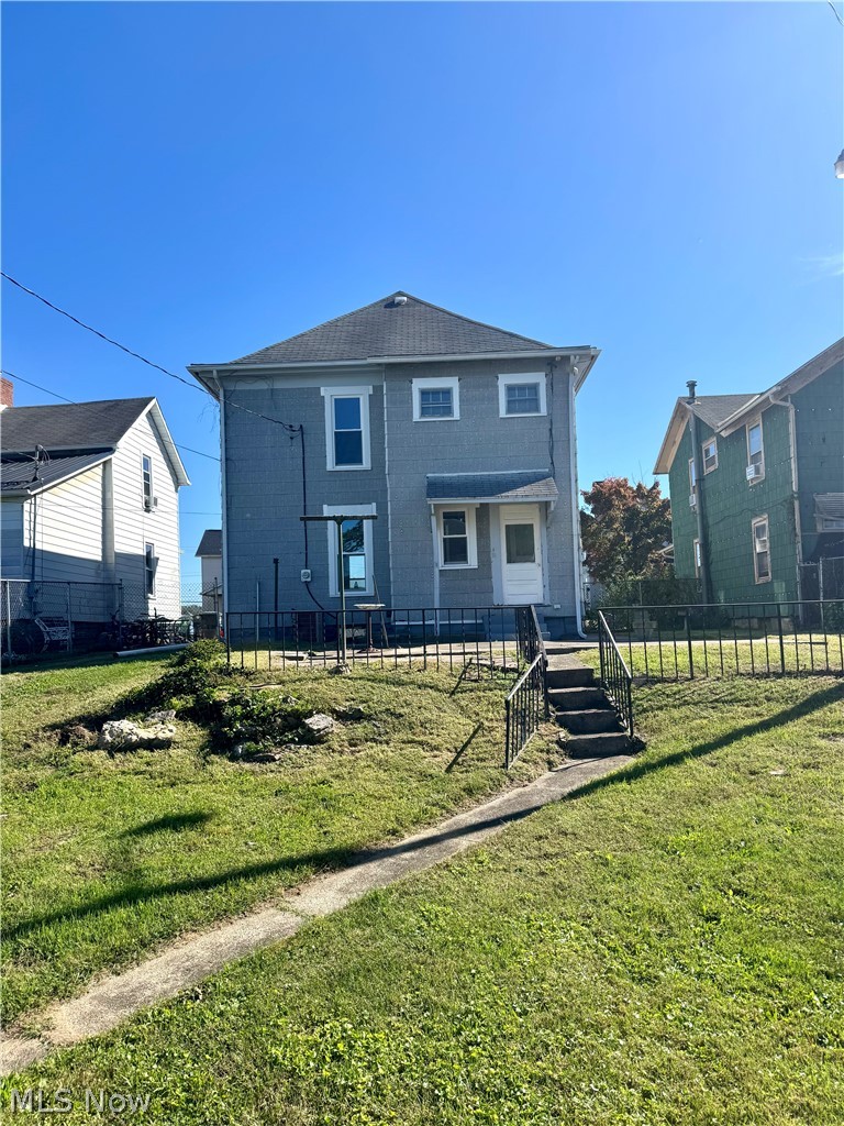717 South Lawn Avenue, Coshocton, OH - Photo 3
