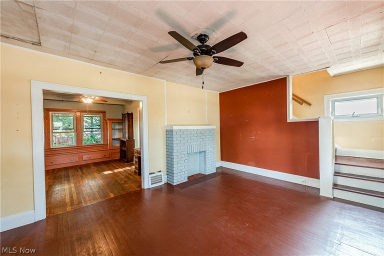 2177 Warren Road, Lakewood, OH - Photo 8