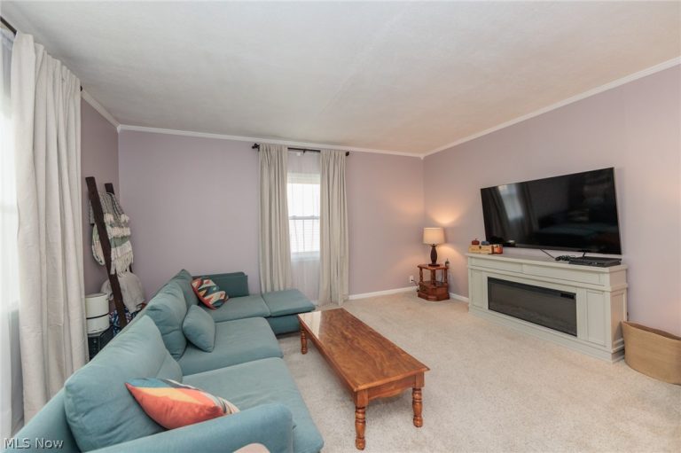 3206 138th Street, Cleveland, OH - Photo 4