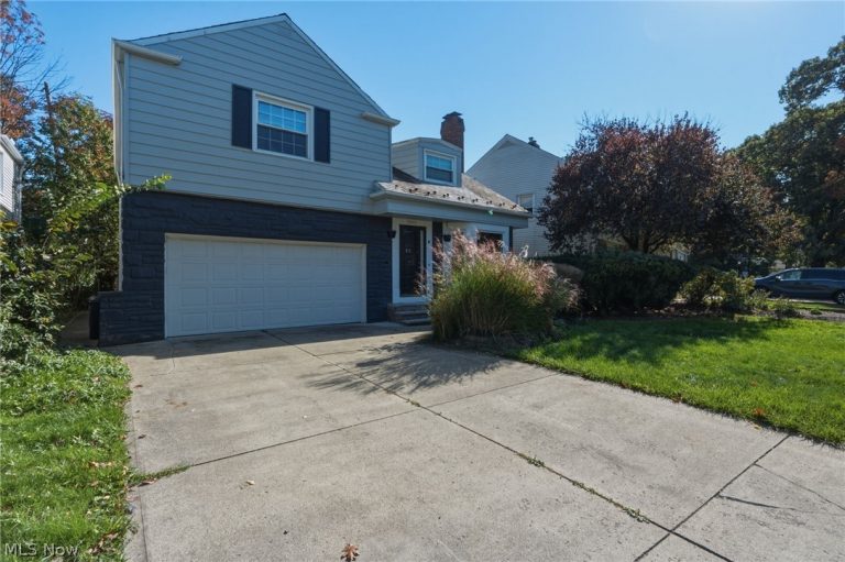 2255 Belvoir Boulevard, University Heights, OH - Photo 2