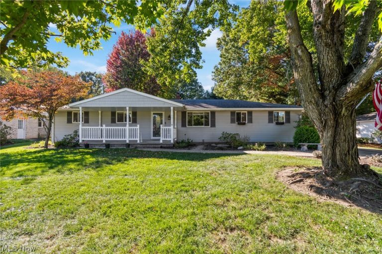 3681 Mariwood Avenue, Massillon, OH - Photo 3