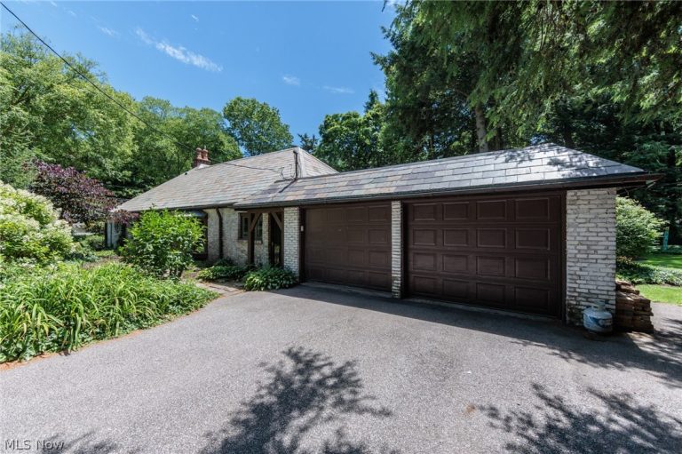 70 White Pond Drive, Akron, OH - Photo 4