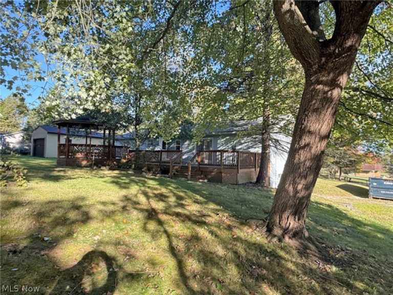 3452 Tee Drive, Akron, OH - Photo 8