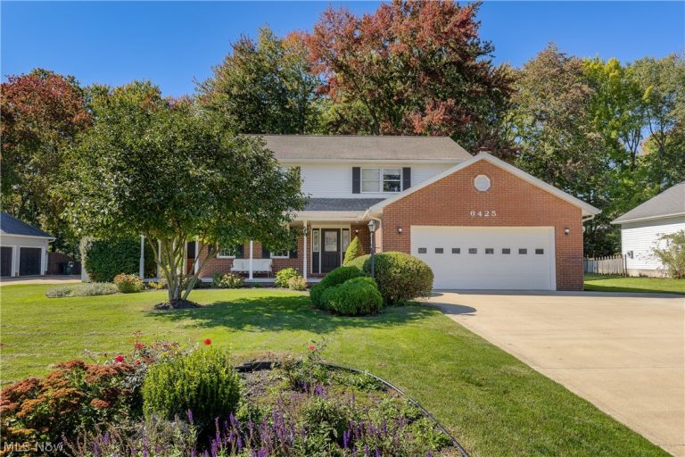 6425 Harborview Avenue, Canton, OH, 44718