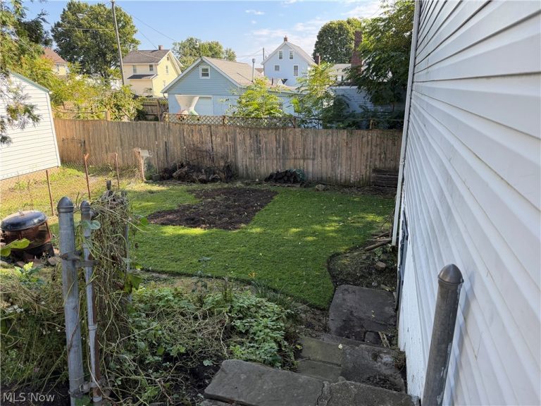 1234 Dartmouth Avenue, Canton, OH - Photo 5