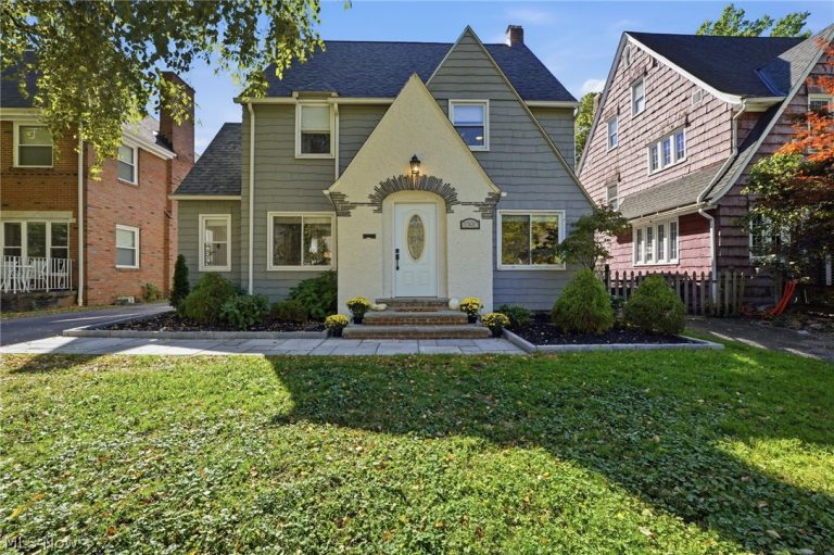 3390 Blanche Avenue, Cleveland Heights, OH, 44118