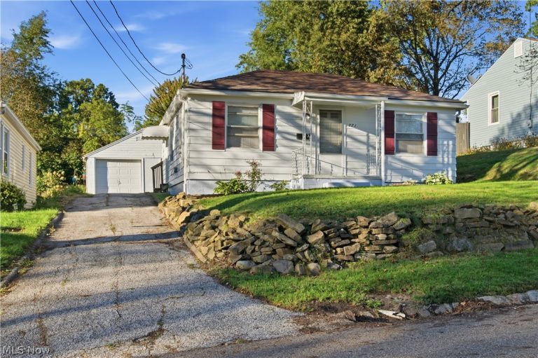 771 Indian Trail, Akron, OH, 44314