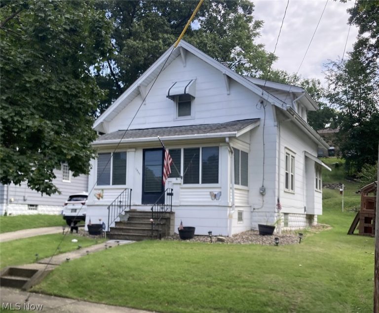 1937 9th Street, Akron, OH, 44314
