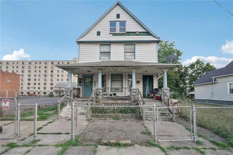 2115 Seymour Avenue, Cleveland, OH, 44113