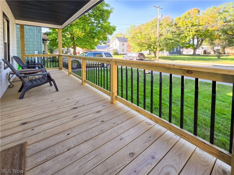 39 Forest Avenue, Massillon, OH - Photo 3