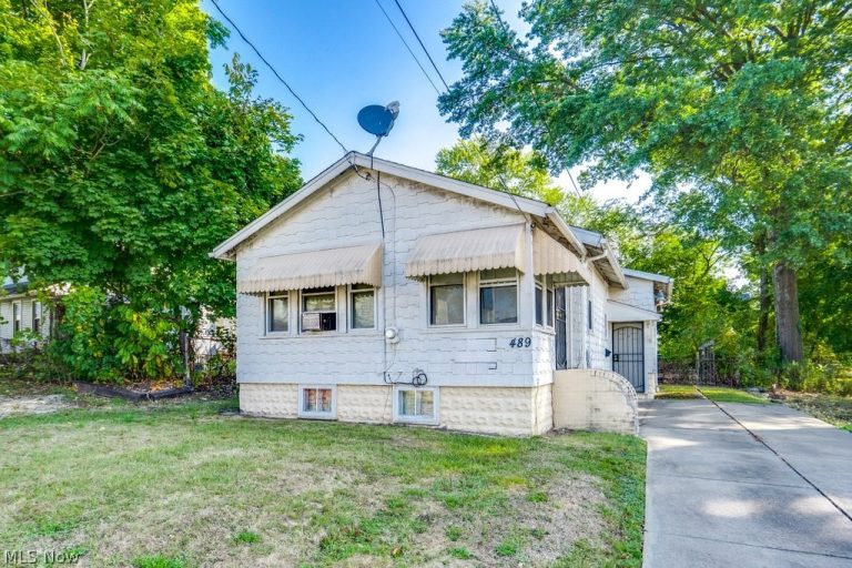 489 Allyn Street, Akron, OH, 44304