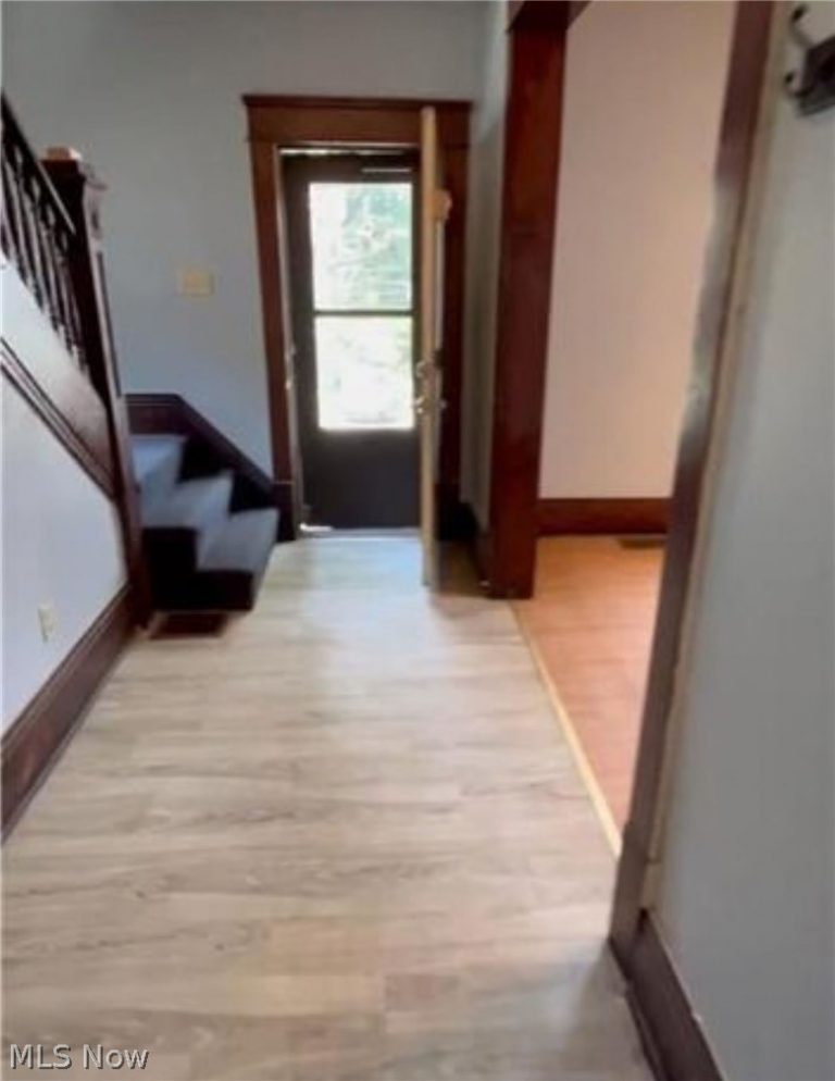 509 Rentschler Street, Akron, OH - Photo 6