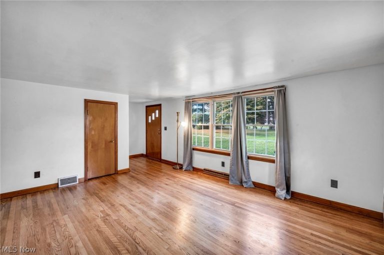 3380 Shepler Church Avenue, Canton, OH - Photo 4