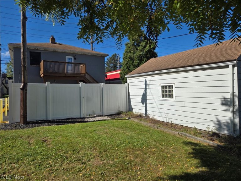 5203 Turney Road, Garfield Heights, OH - Photo 3