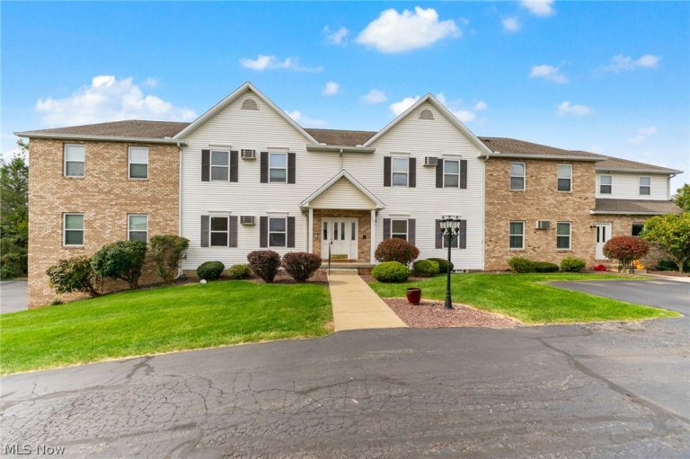 3649 Indian Run Drive, Canfield, OH, 44406