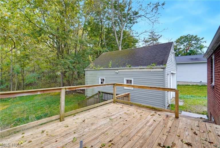 89 Marion Avenue, Massillon, OH - Photo 8