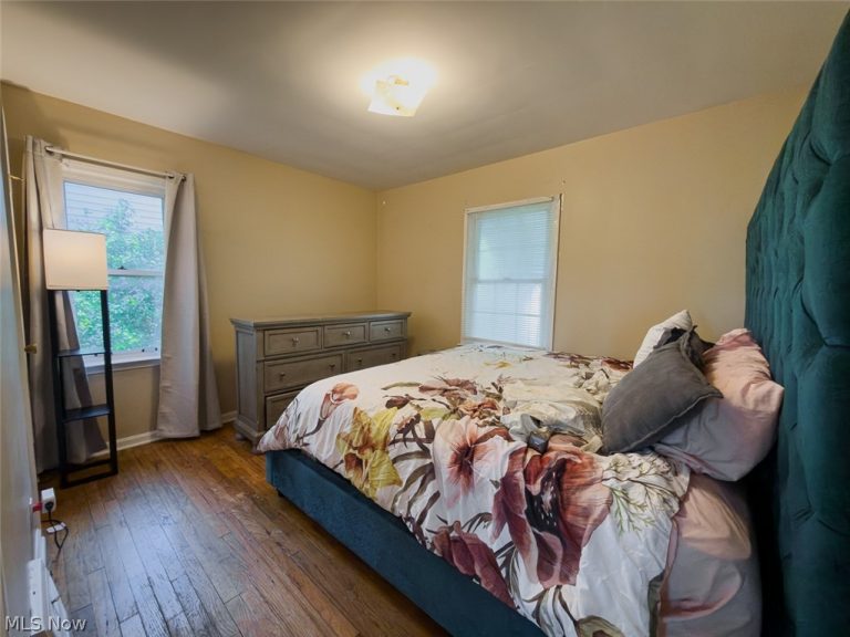 1276 Ottawa Avenue, Akron, OH - Photo 8