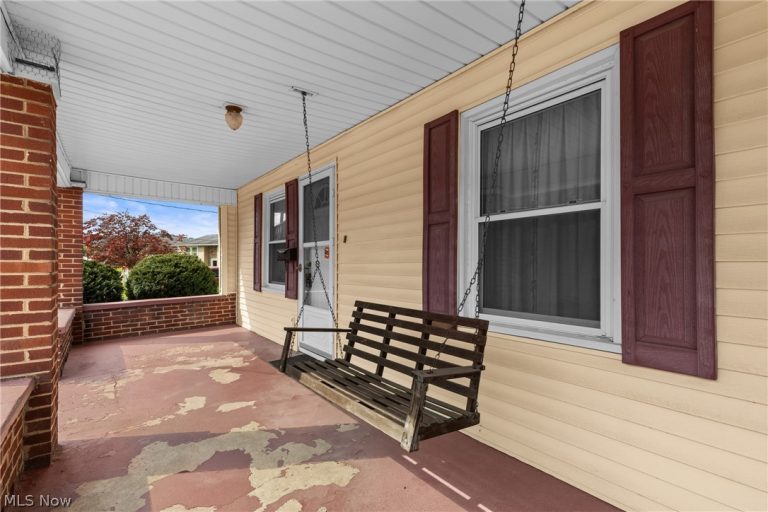 4033 Belmont Avenue, Shadyside, OH - Photo 4