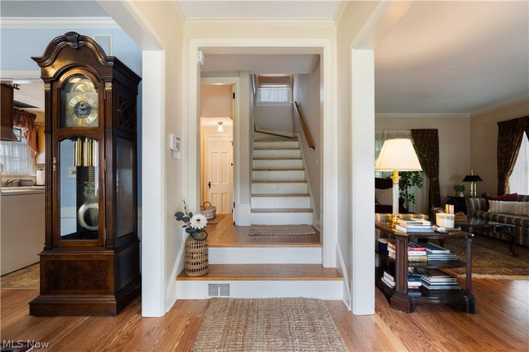 1734 Oberlin Court, Canton, OH - Photo 8