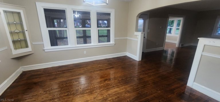 31238 Lorain Road, North Olmsted, OH - Photo 4