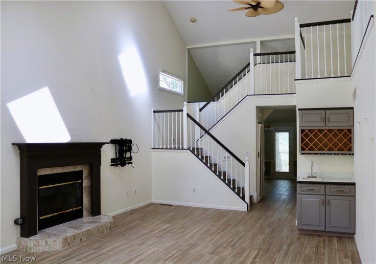 20656 Lunn Road, Strongsville, OH - Photo 4