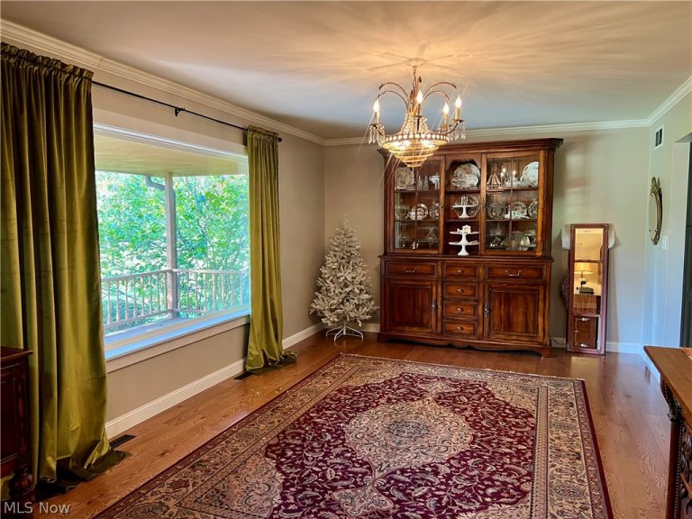 625 Garland Drive, Youngstown, OH - Photo 5