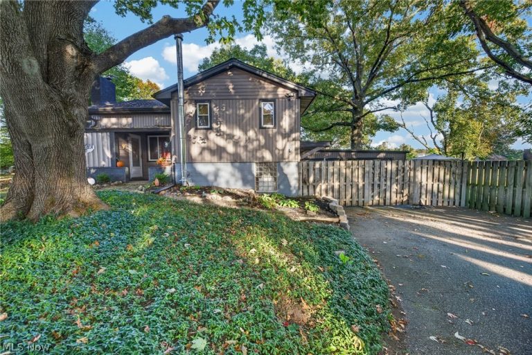 38565 Sugar Ridge Road, North Ridgeville, OH - Photo 4