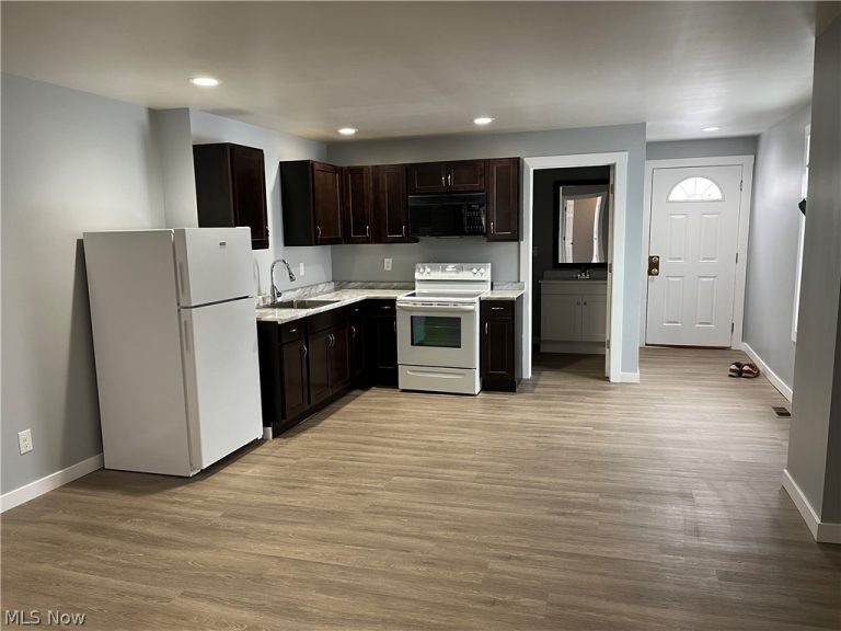 3508 135th Street, Cleveland, OH - Photo 3