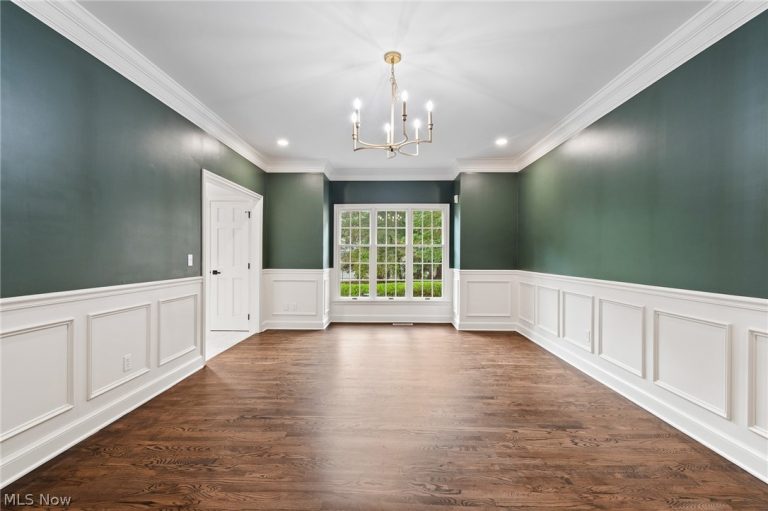 834 Eaton Park Lane, Akron, OH - Photo 8