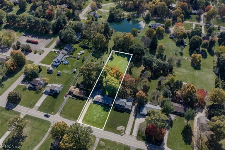 1602 Schneider Street, North Canton, OH - Photo 5