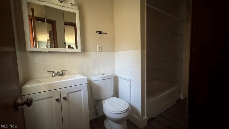 154 Greeley Lane, Youngstown, OH - Photo 6