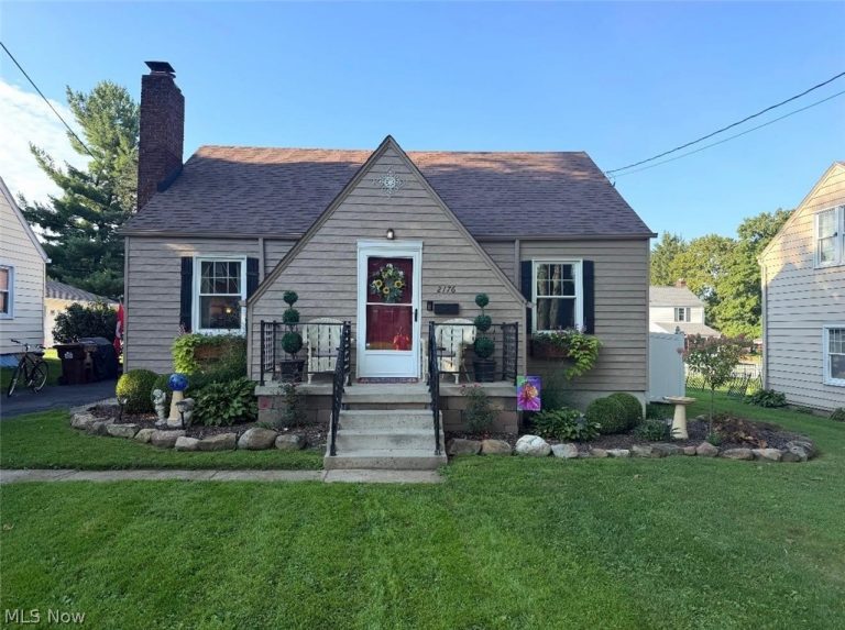 2176 Renwick Drive, Poland, OH, 44514