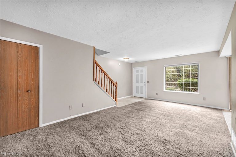 85 Firebush Lane, Northfield, OH - Photo 6