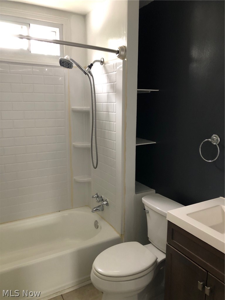 1475 Mars Avenue, Lakewood, OH - Photo 8