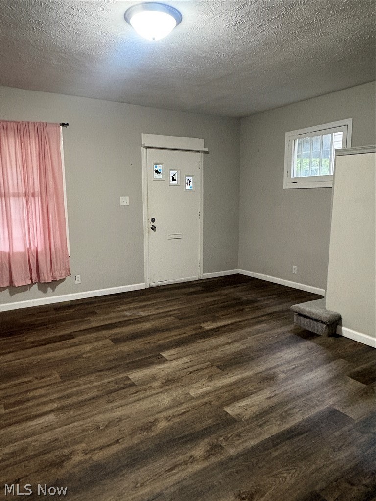 768 Garfield Street, Akron, OH - Photo 2
