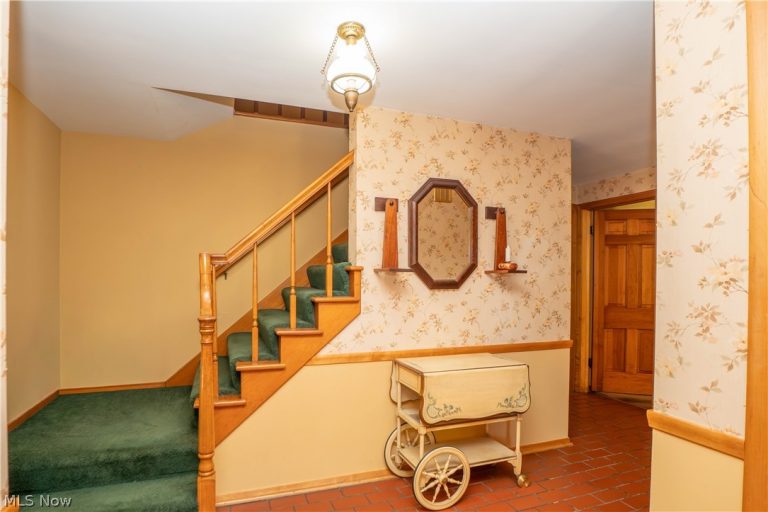 2221 Devonshire Drive, Canton, OH - Photo 5